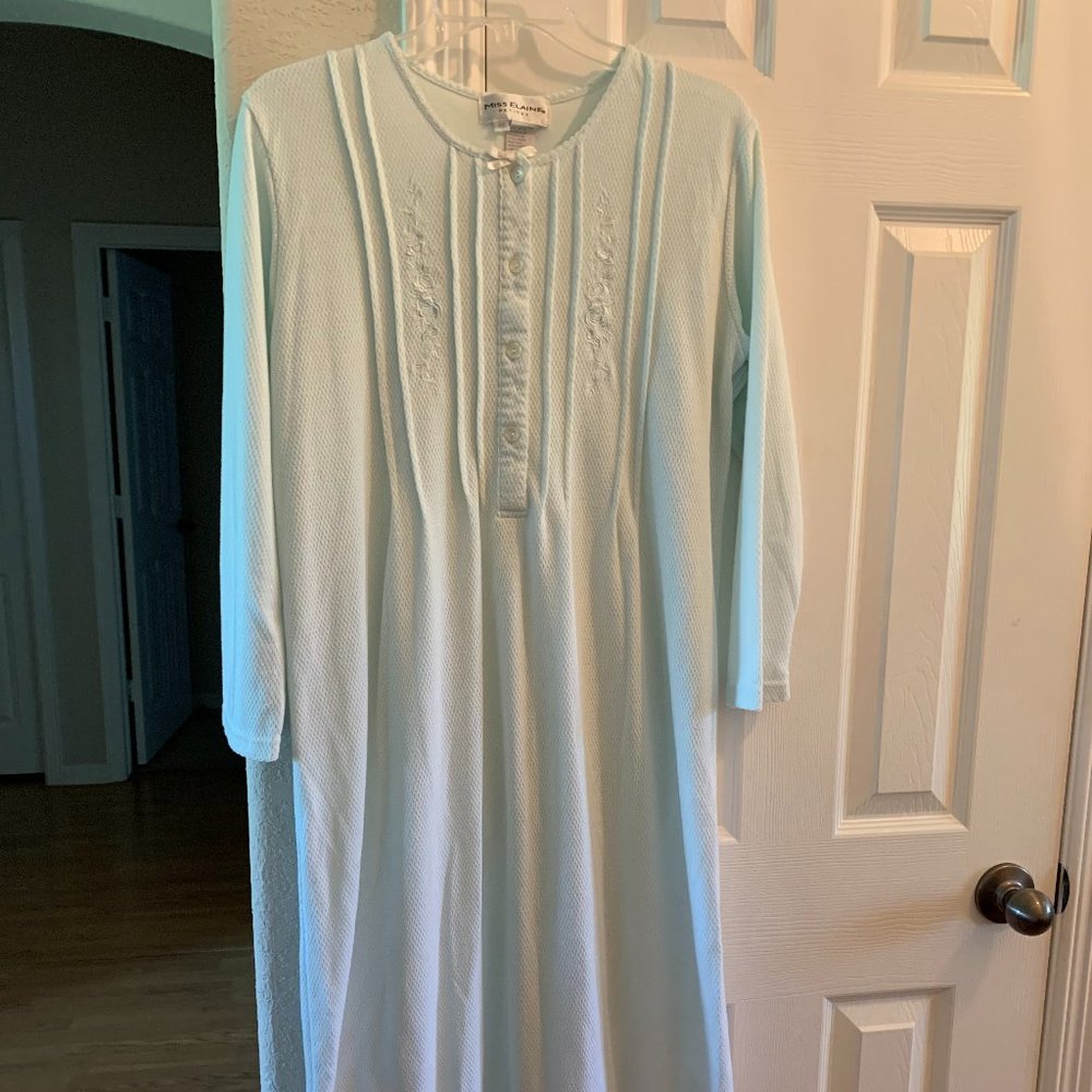 Miss Elaine Brushed Waffle Knit Gown PS